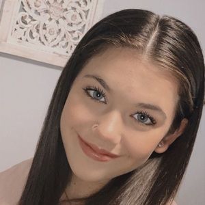 Meet your Posher, Annabelle